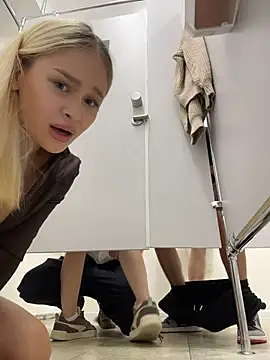 Liza_risky webcam