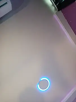 Valeen_hott live sex cam