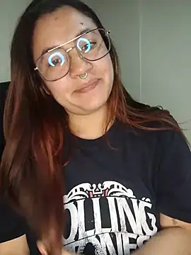samm_curvy