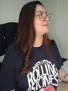 samm_curvy webcam stripchat model stream image