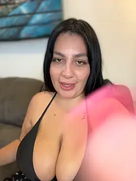 Vicky_Sixx