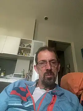 createur34 live sex cam
