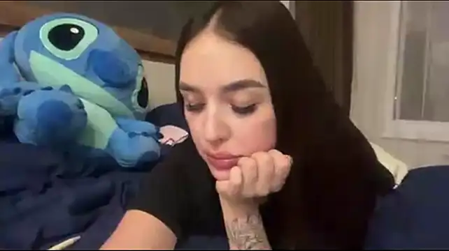 AntoninaPachew webcam stripchat model stream image