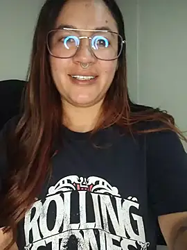 samm_curvy
