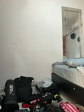 bigdick211292 (M young) - Fuck hard 🥵🍆🥛 give me my hot 🥵 milk