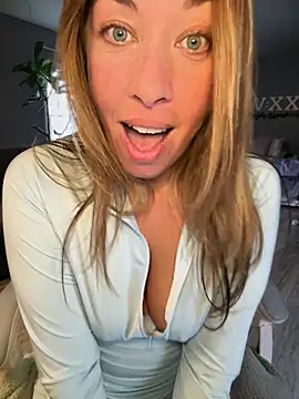 MiraKisss