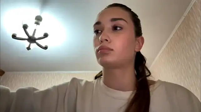 BelvaRandazzo live cam on StripChat