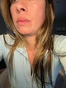 MiraKisss