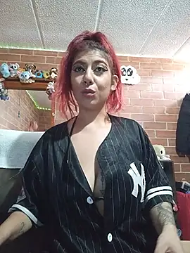 _sasha_miller_ live cam on StripChat
