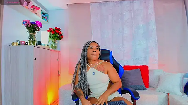 SilvannaFitt webcam stripchat model stream image