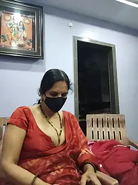 lucky_baby26 (F milf) - Boobs on oil