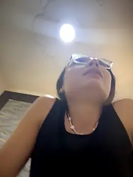 Mia_Luxor