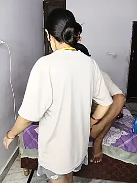 Curvy_Kavya