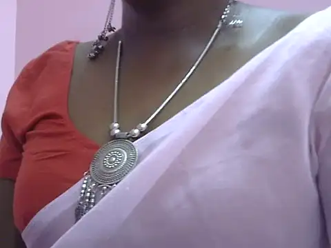 Tamil_Sindhu_1 live cam on StripChat