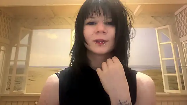 SusannaSalee live cam on StripChat