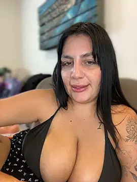 Vicky_Sixx