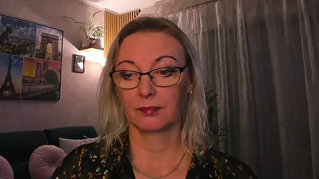 vanessa_chat