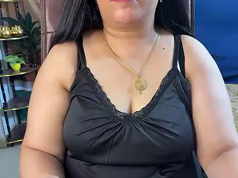 Curvy_Vincy4