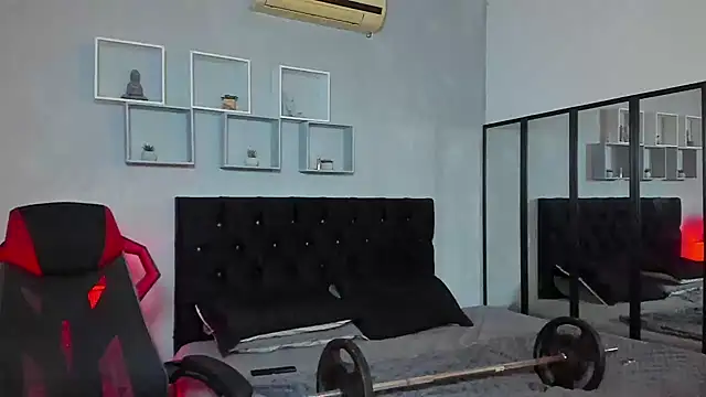 tyler_hank01
