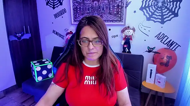 Ivette_Shaira live cam preview