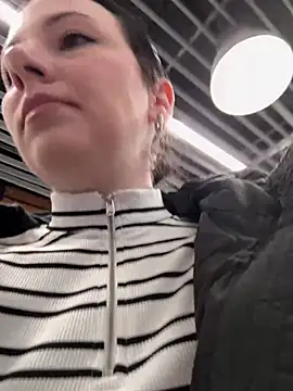 Bad_Girl_Elly webcam