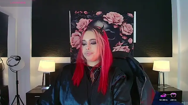 EvaaFoxxy1