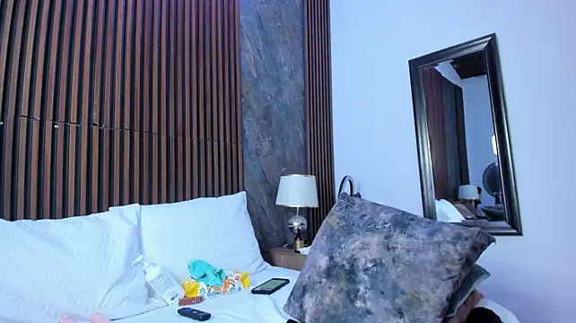 linda_cabal
