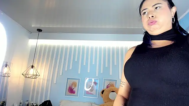 ValeryBoobs1