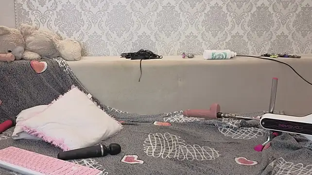 LesleyMil