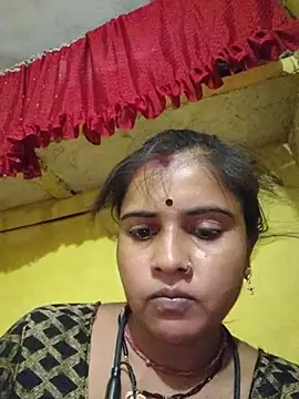 madhiy_hot
