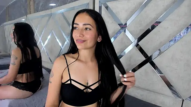 Alicee_Monroee