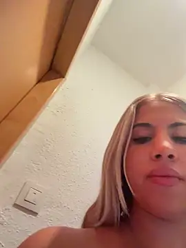 MariaMeir webcam