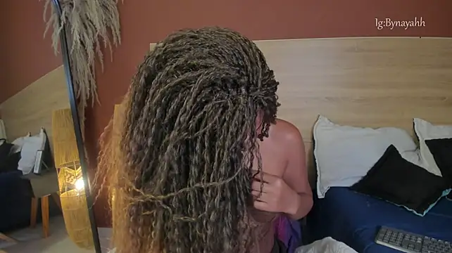 nayah__