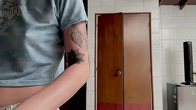 MarcellaGriffin webcam