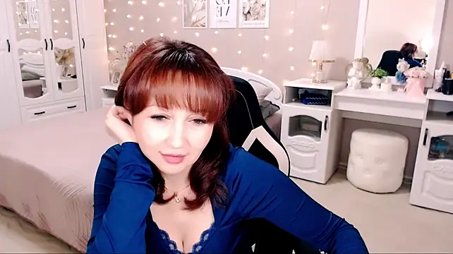 Adele_Evans1 live cam preview