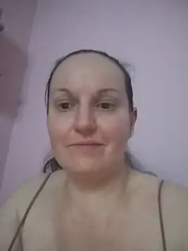BustyLadyAlma