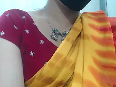 Lovely_Siri_23