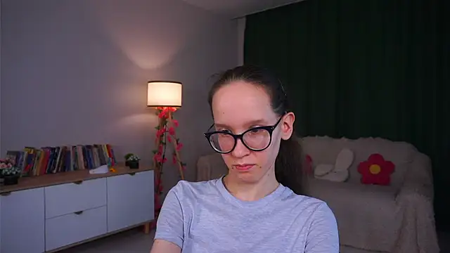 BettyBrowni live cam on StripChat