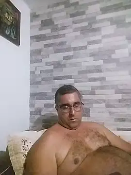 ADRIAN_ADI40 live sex cam