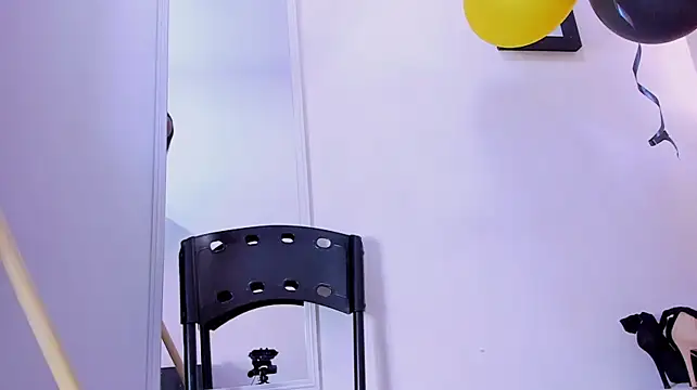Kendal_hot69