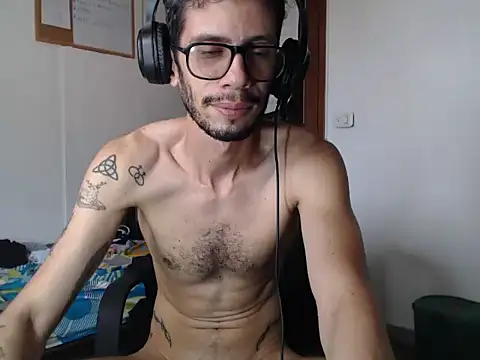 alisterxxx