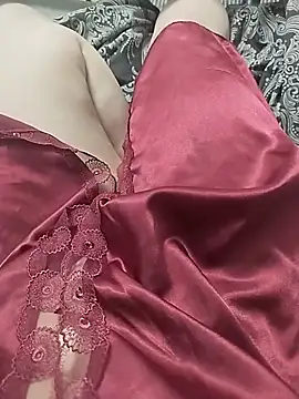 Old210 live cam on StripChat