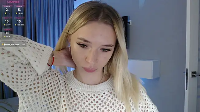 Emily_Hartt