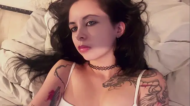 cutevina live cam on StripChat