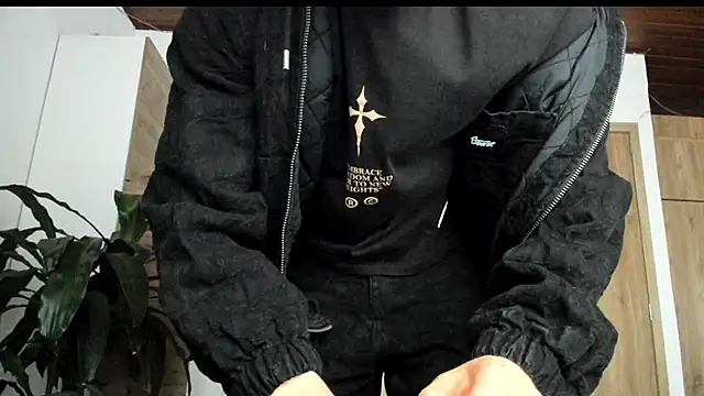 manucute_23_