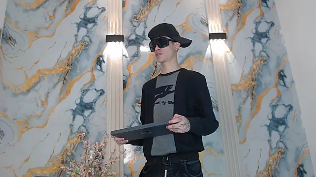 COOL_BOYS2