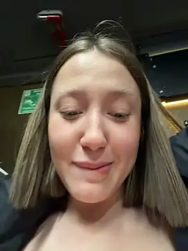 Sophie_Avory webcam