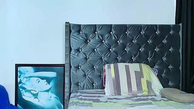 GraceWallace_ webcam