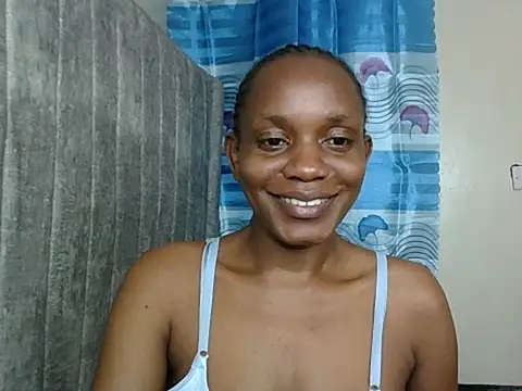Pixieluck webcam stripchat model stream image