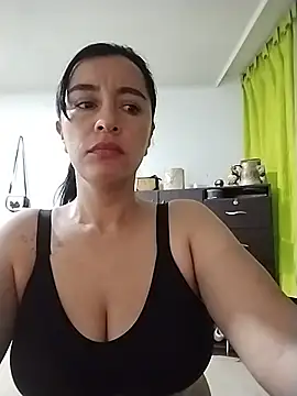 hailey85 webcam stripchat model stream image